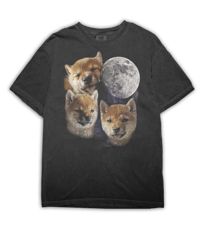 Vintage-Inspired “Howling at the Moon” Shiba Tee